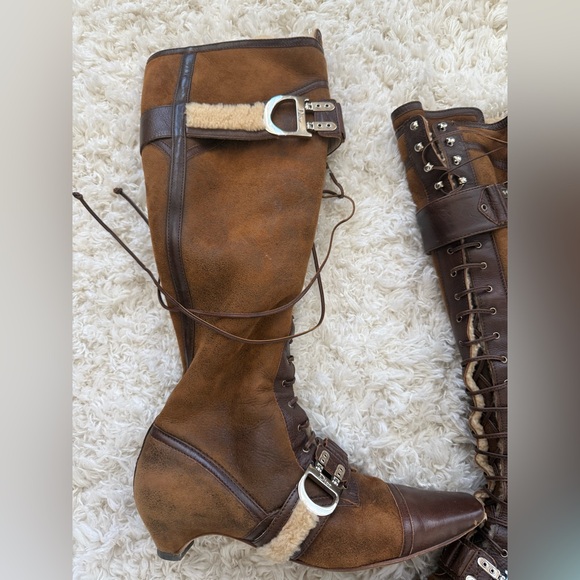Dior auth brown Leather and shearling Knee-High Boots - Picture 2 of 15